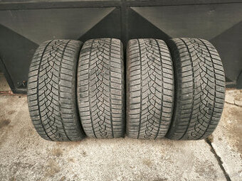 GOODYEAR UltraGrip 245/45/18 100V 6mm zimní-TOP