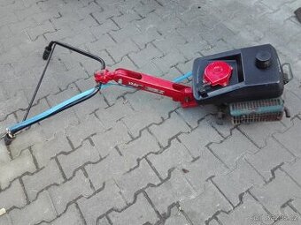 Motor tera vari s řiditky a spojkou, v dobrem stavu viz foto