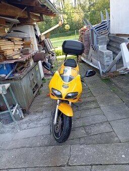 Suzuki SV 650s - 1