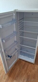 Prodám lednice Amica VKS 15699W