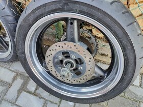 Suzuki Bandit 600 2001 - zadni kolo