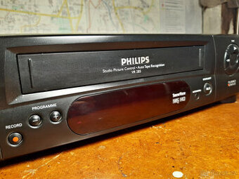 Videorekordér Philips VR285 - 1