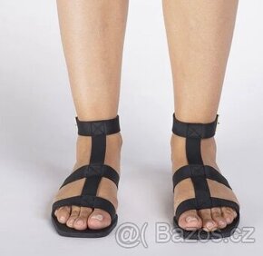 NOVÉ gladiátorky nae vegan shoes vel. 41