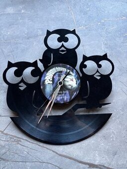Hodiny vinyl sova