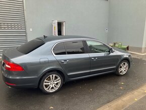 Škoda Superb 3,6 V6 191 KW 4x4