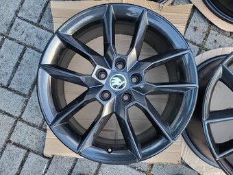 18" Škoda Gemini Black Octavia 3 III 5E 5x112