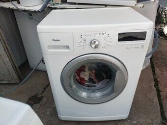 Prodám plně funkční dig.pračku zn.Whirlpool 6 kg Dovezu