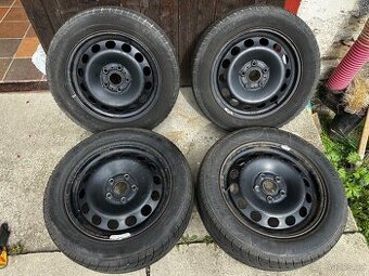 205/55 r16 zimní sada Octavia 3