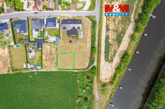 Prodej pozemku k bydlení, 604 m², Hořín
