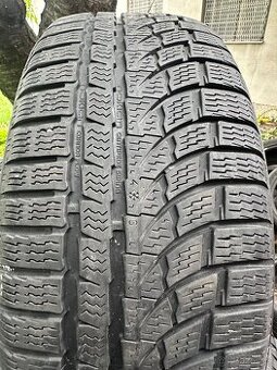 PNEU 215/55 R17 98V NOKIAN WR A4 ZINMÍ