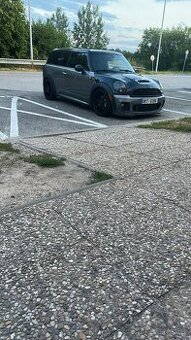 Mini cooper r55 1.6turbo 128kw Prodám na dílyna opravu