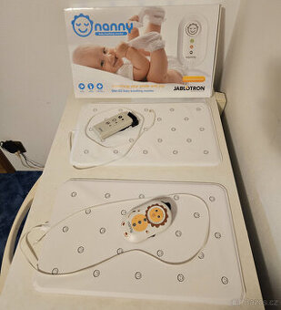 2x monitor dechu Jablotron Nanny