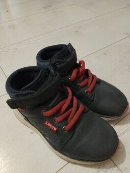 Chlapecké podzimní boty značky Levi's