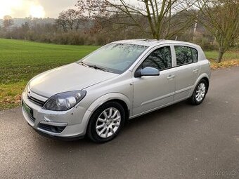Opel Astra 1.6i 16V 77 kW