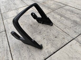 Držáky zadních blinkrů na BMW R100R a jiné