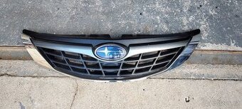 Subaru Impreza maska