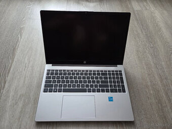 HP 250 G10 i3  / 15,6 palce