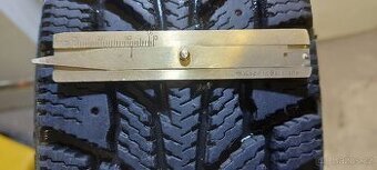 Zimní pneu 155/80R13 Vraník (29)