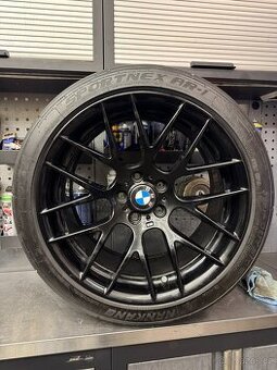 BMW Styling 359 Competition R19 + semislick
