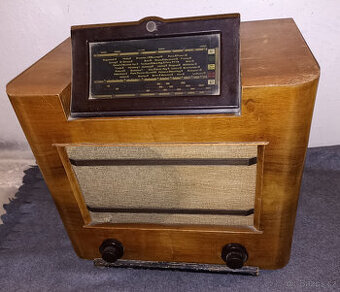 Staré rádio Philips Preludio 456U-14