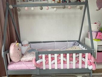 Dětská postel 140x70 s matraci