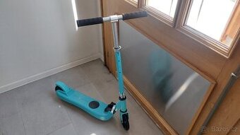 Dětská elektrokoloběžka