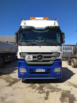 Hákový nosič kontajnerů MERCEDES ACTROS 2546