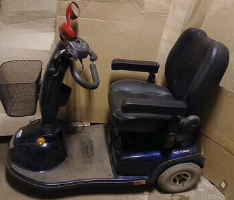 Elektrická tříkolka.