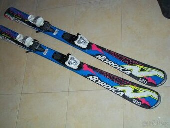 Juniorské carvingové lyže Nordica 120 cm