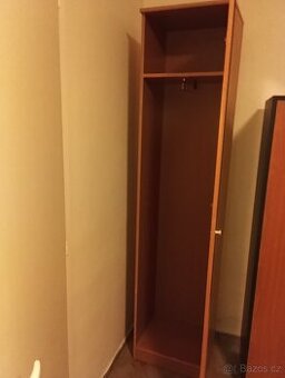 Šatní skříň
