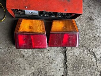 Zadní světla Škoda Favorit.