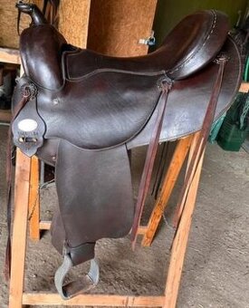 Westernove sedlo Deuber and Partner