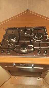 Plynovy sporák Ariston