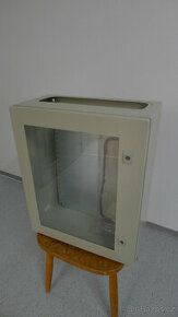 Prodám rozvaděč s okýnkem