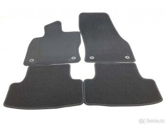 57B863011G XMV Koberečky ŠKODA KAROQ