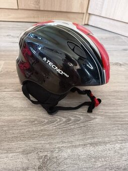 Chlapecká lyžařská helma