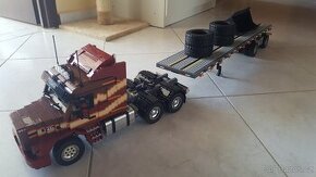 LEGO Scania T143M [SBrick] + flatbed trailer