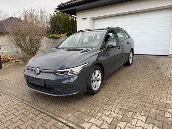 VW GOLF 8 2.0TDI R.2023 54000km FULL LED ZÁNOVNÍ STAV