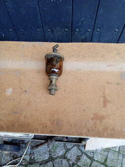 Stabilní motor Benz