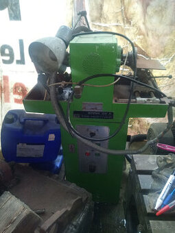 bruska nastrojarska TOS, typ BNNK 32