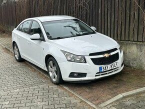 Chevrolet Cruze 2.0 Diesel AUTOMAT motor kouří