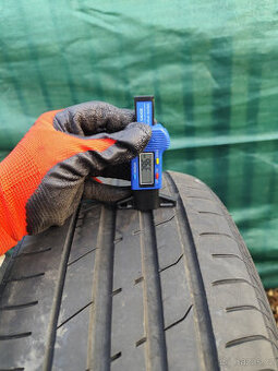 Prodám 4x Letní pneumatika Nexen 235/55 R17