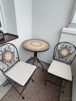 Prodám balkonový set