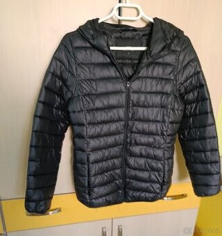 PŘECHODOVÁ BUNDA vel. M - výborný stav