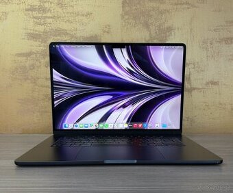 MacBook Air 15" 2023 M2 8GB 256GB inkoustový, baterie 95%