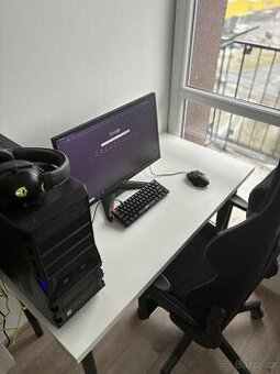KOMPLETNÍ HERNÍ SETUP: 200Hz MSI monitor + PC + Židle Sracer
