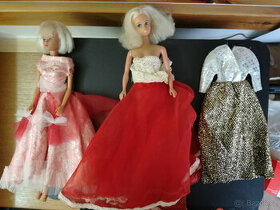 Panenky Barbie - Petra a Shillma + šaty