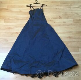 Dlouhé modré plesové šaty vl.36 (38)
