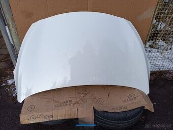 Hyundai i40 - přední kapota a jiné díly 1,7 CRDI