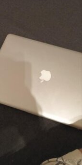 Macbook pro mid 2009